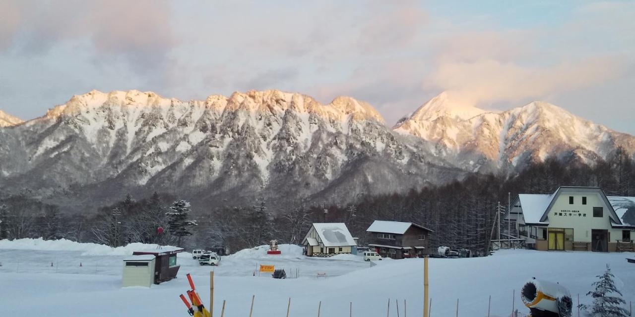宿屋白金家 Yadoya-Shiroganeya 1日1組限定2名から8名様まで 全館貸切り 伝統的建造物の旅籠宿 Traditional Culture Experience Nagano Bagian luar foto
