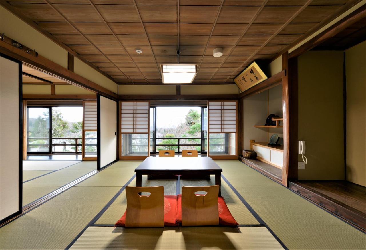 宿屋白金家 Yadoya-Shiroganeya 1日1組限定2名から8名様まで 全館貸切り 伝統的建造物の旅籠宿 Traditional Culture Experience Nagano Bagian luar foto