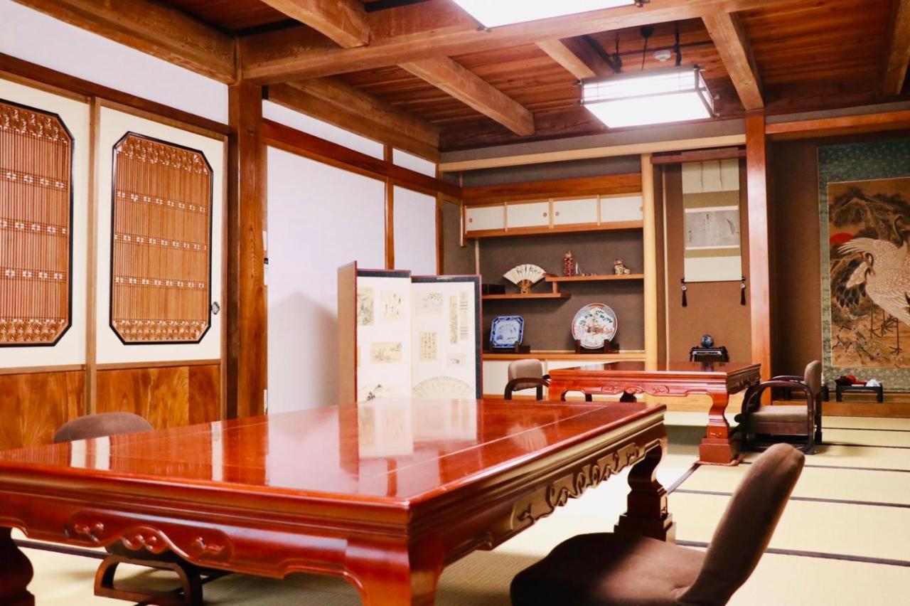 宿屋白金家 Yadoya-Shiroganeya 1日1組限定2名から8名様まで 全館貸切り 伝統的建造物の旅籠宿 Traditional Culture Experience Nagano Bagian luar foto